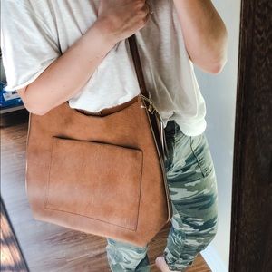 Vegan leather tote (new w/ tags)